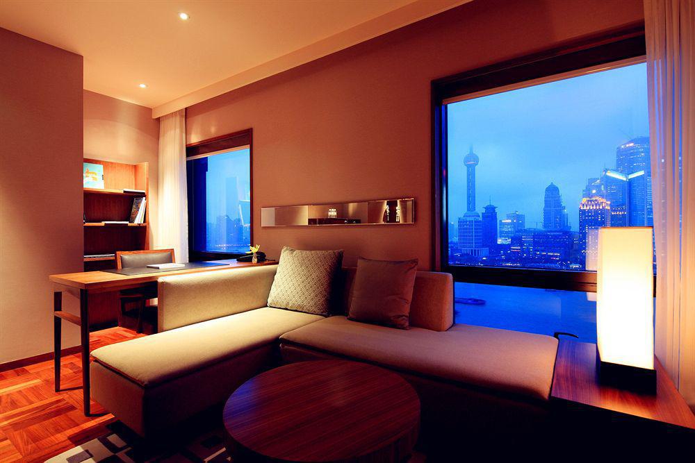 Les Suites Orient, Bund Shanghai Exteriör bild